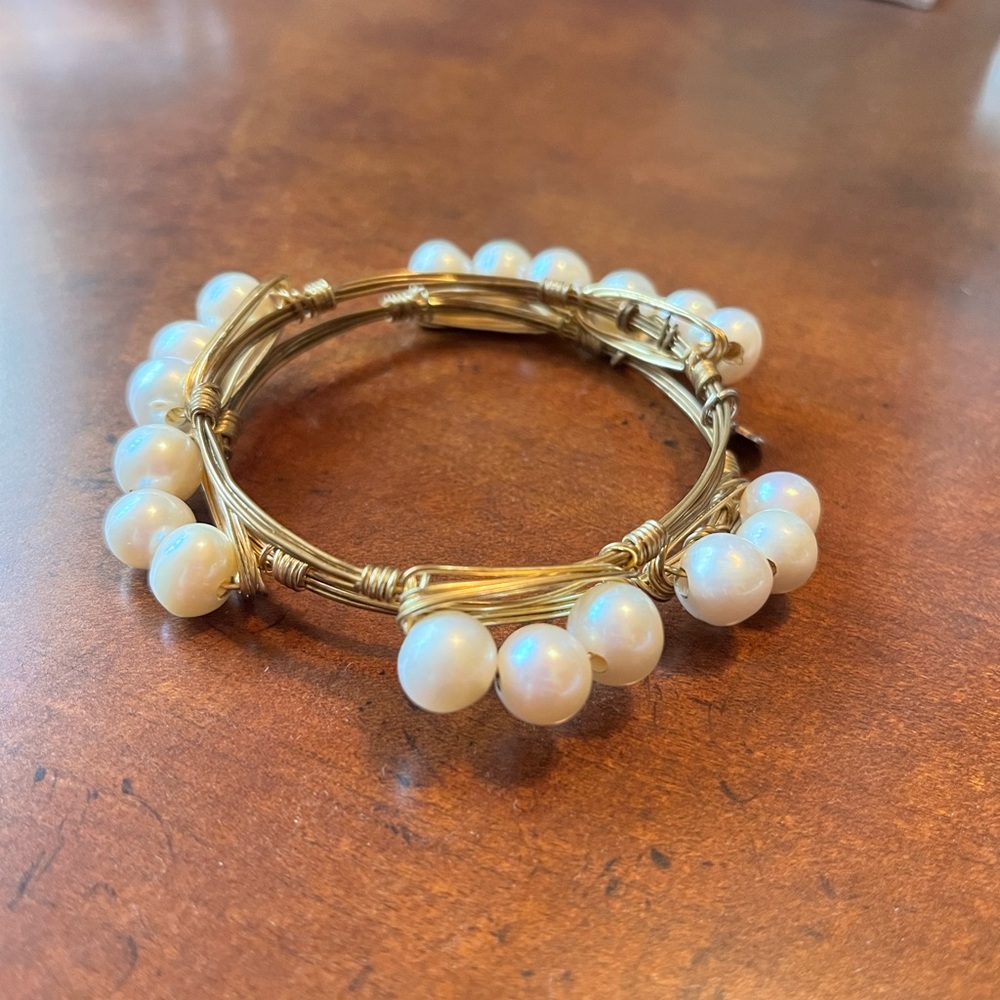 Bourbon and Bowties gold and pearl bracelet